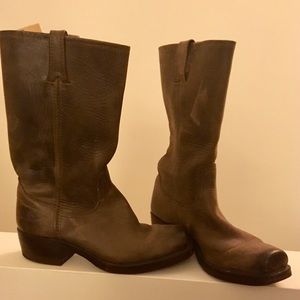 Frye Cavalry 12R Mid Calf boot